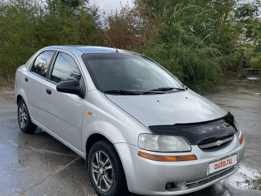 Авео 2004 года