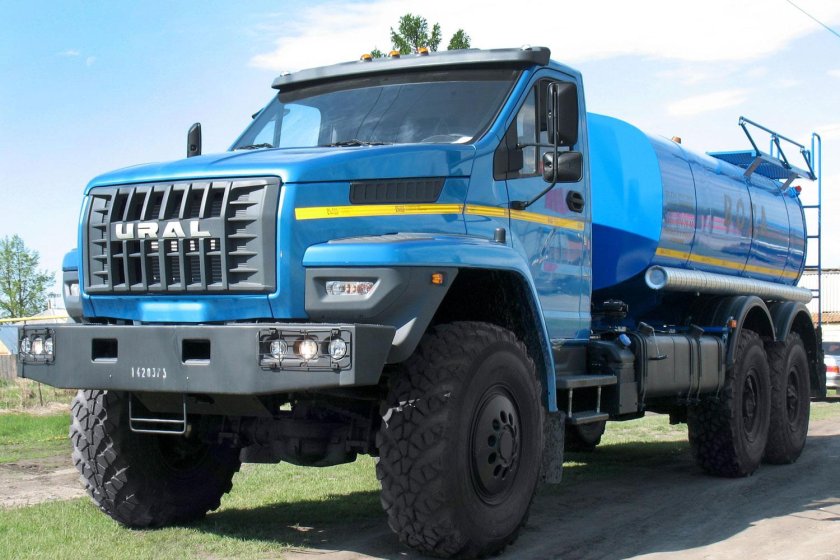 АЦПТ-10 Урал Некст