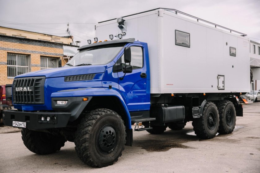 Урал Некст 4320 автодом