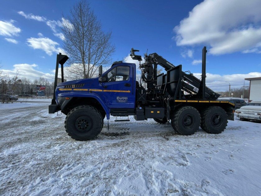 Урал Некст лесовоз