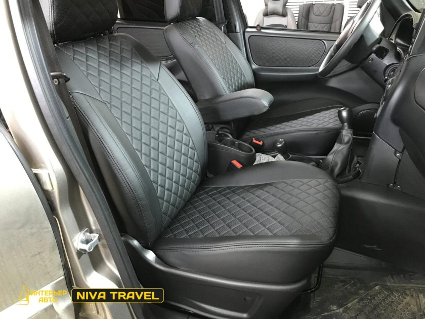 Чехлы на ниву Тревел