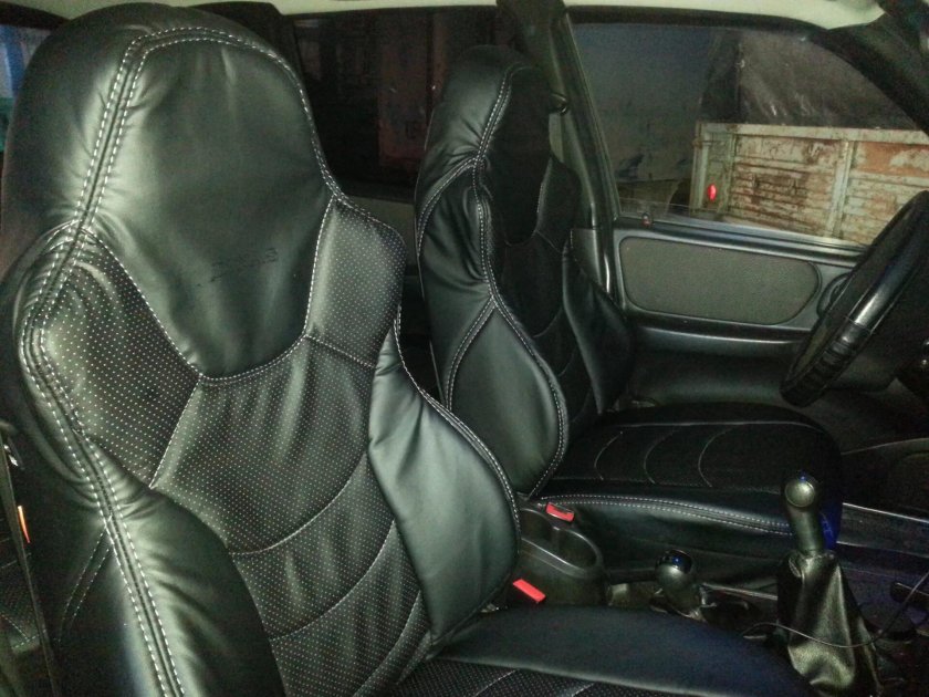 Чехлы Нива Шевроле экокожа