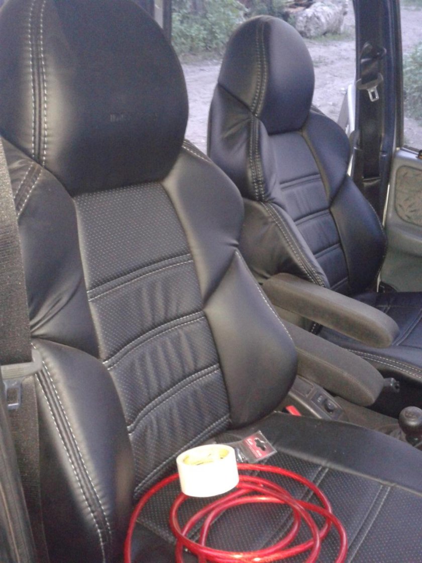 Чехлы Dinas Нива Шевроле