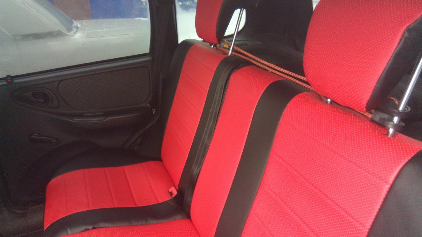 Чехлы на ниву Тревел