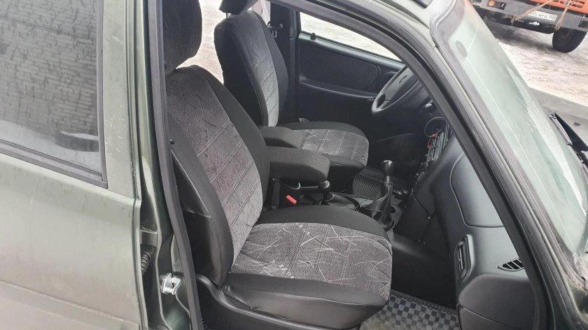 Чехлы Нива тревал