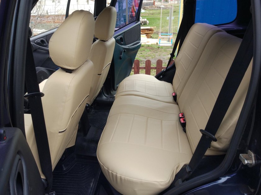 Чехлы пилот Chevrolet Niva бежевые