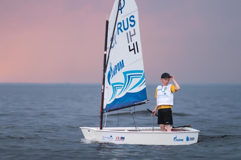 Швертбот оптимист