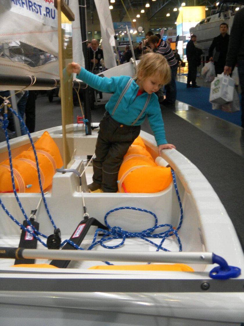 Швертбот класса оптимист