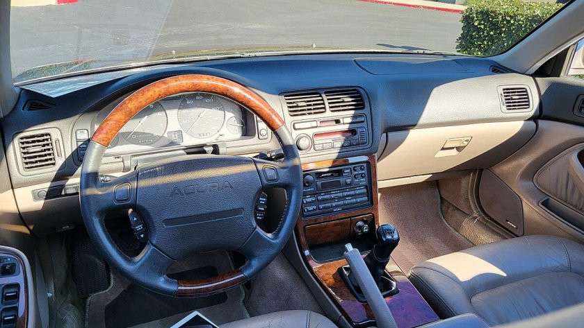 Хонда легенд 1994