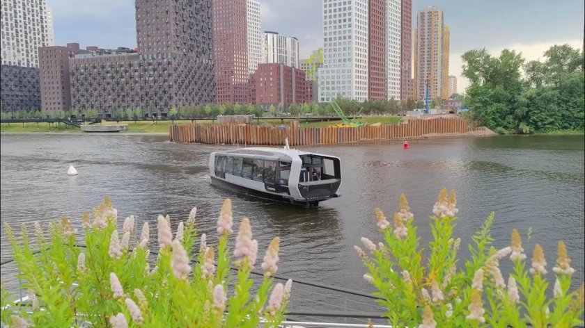 Сердце столицы Речной трамвайчик