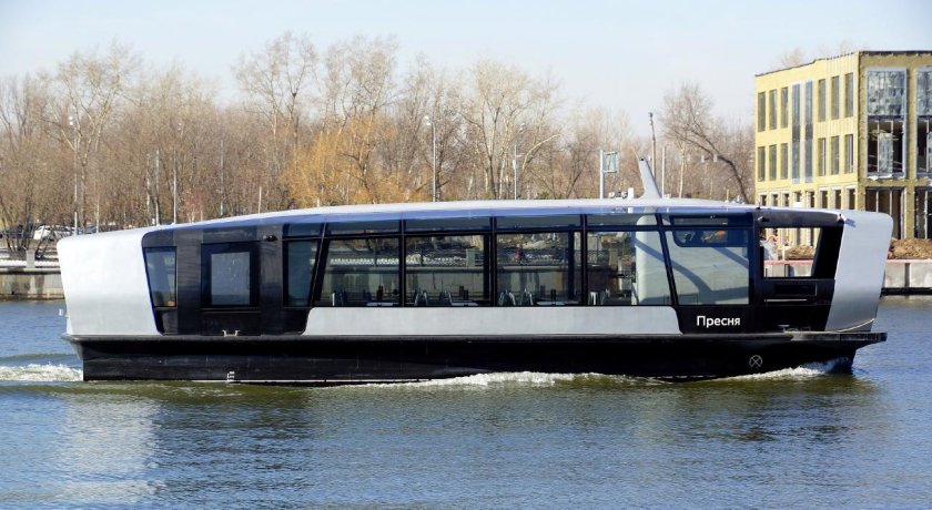 Теплоход синичка