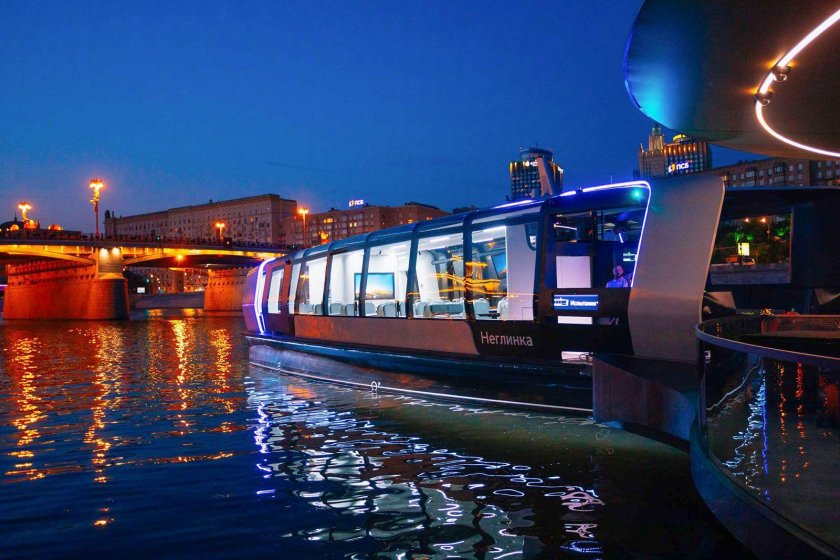 Речной трамвайчик в Москве