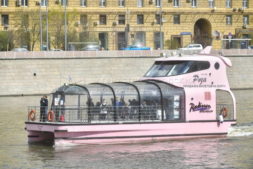 Речные трамвайчики Рэдиссон в Москве