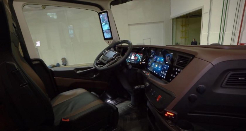 КАМАЗ 54901 кабина