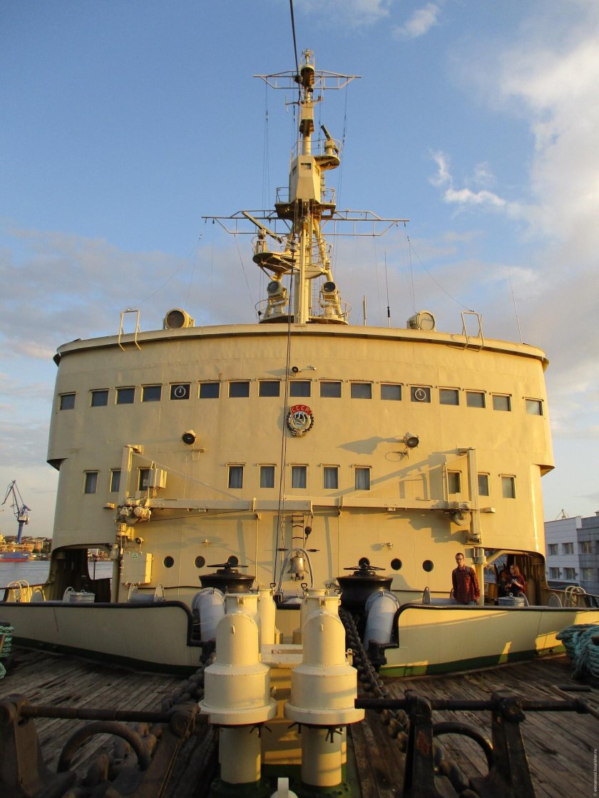 Ледокол Красин в Санкт-Петербурге