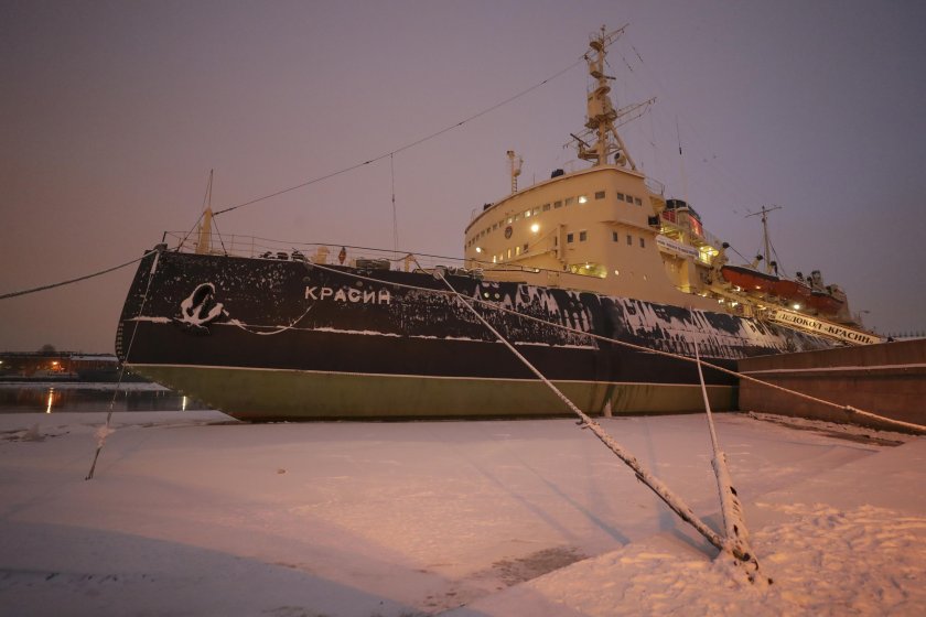 Ледокол Красин в Санкт-Петербурге