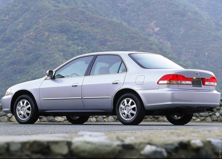 Honda Accord 6 2002