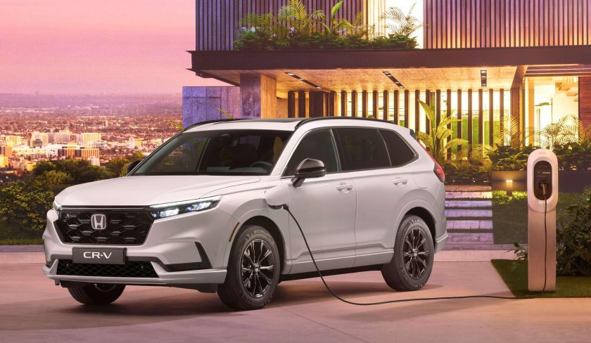 Honda CR-V PHEV фото