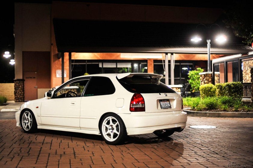 Honda Civic 6 хэтчбек