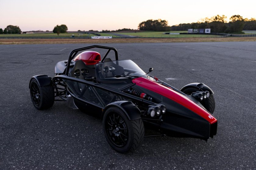 Ariel Atom 4