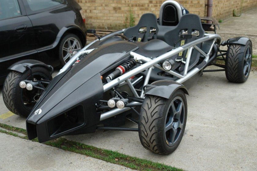 Ariel Atom 500 v8