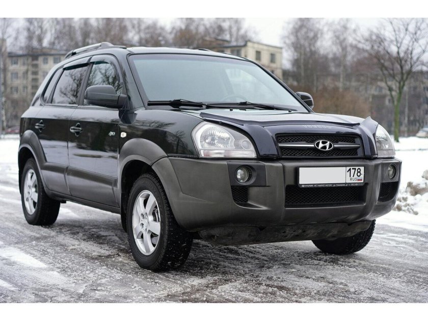 Hyundai Tucson 2008 1 поколение