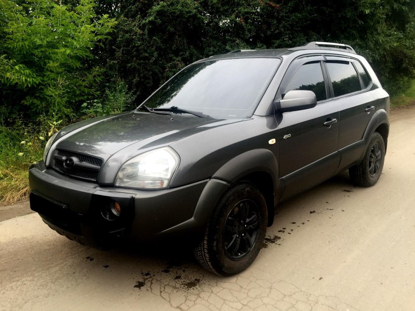 Hyundai Tucson 2008 1 поколение