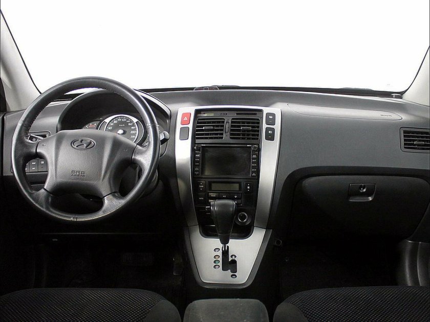 Hyundai Tucson 2008 салон