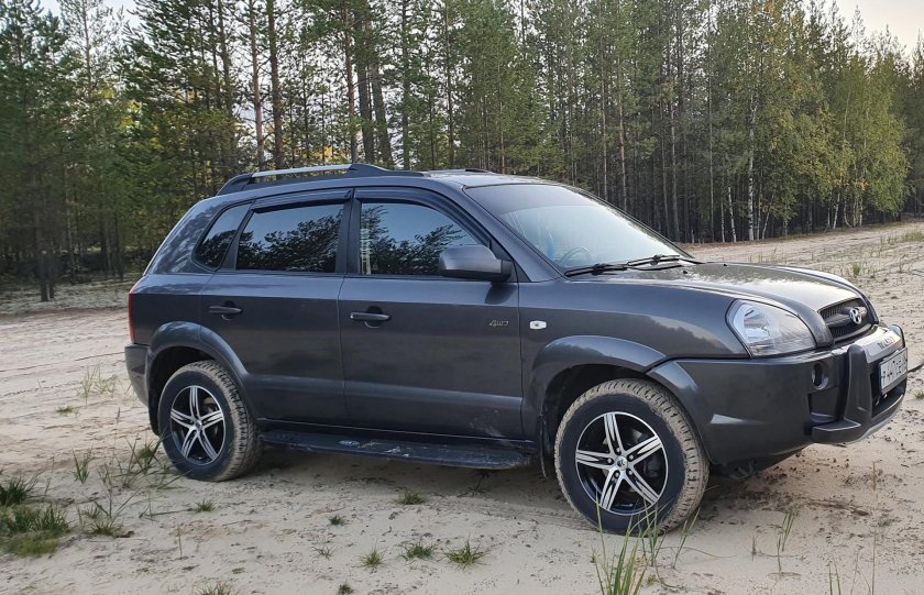 Хендай Туссан 1 поколения