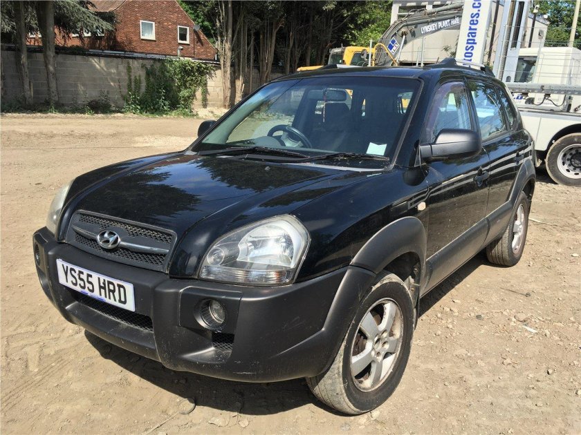 Hyundai Tucson 1 (2004-)
