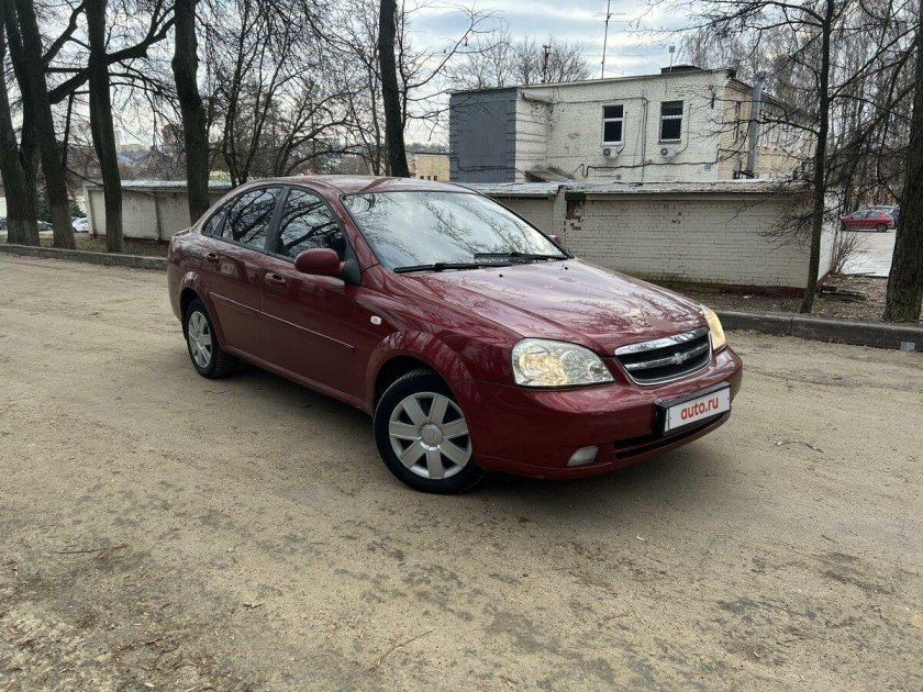 Шевроле лачетти 2008 красная седан
