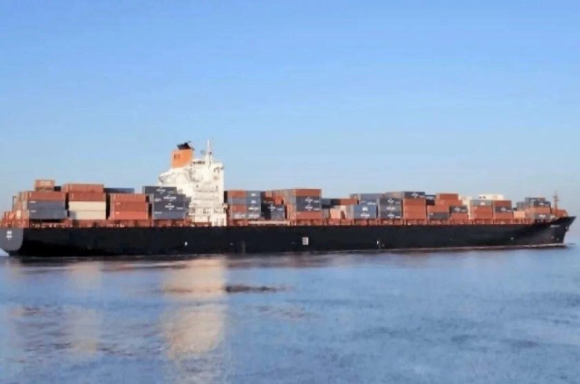 Морской контейнеровоз