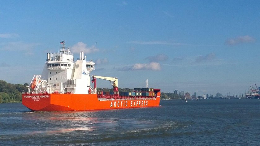 Арктик экспресс судно Норильский никель
