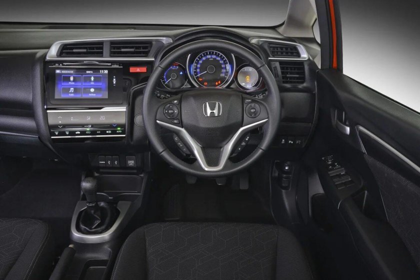 Honda Jazz 2015 салон