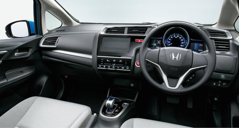 Honda Fit gp5 package f Interior