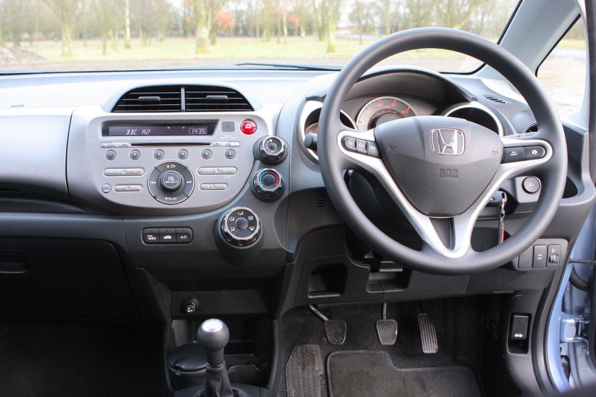 Хонда джаз 2008