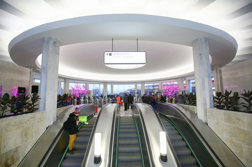 Станция метро Ботанический сад