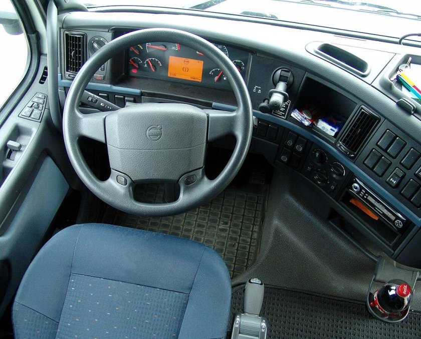Volvo FH 2008 салон