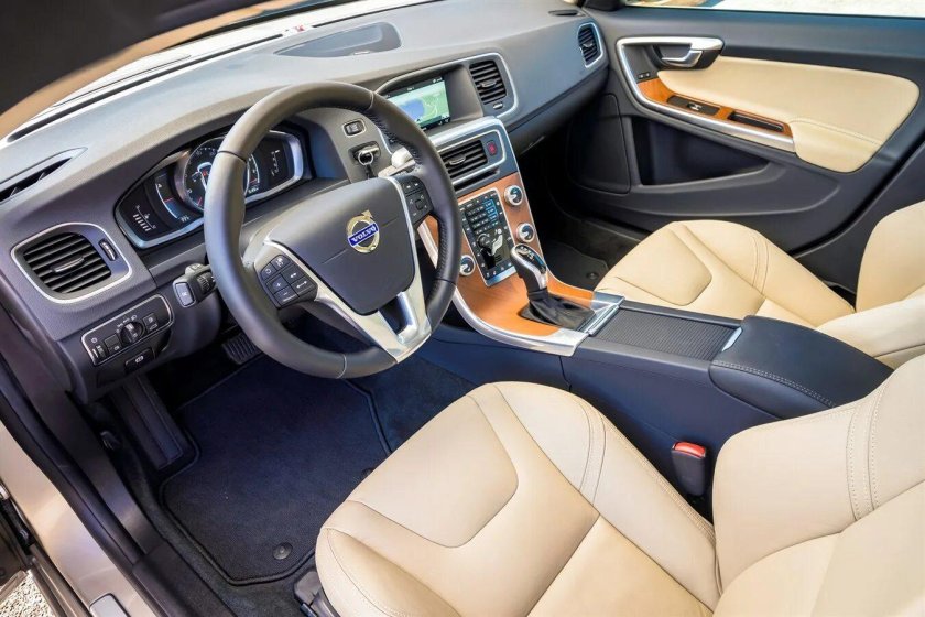 Volvo s60 2021 салон