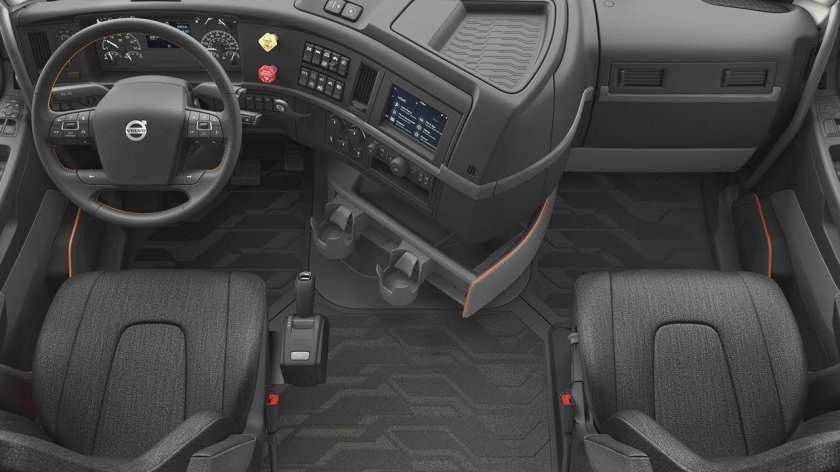 Volvo VNL 860 салон