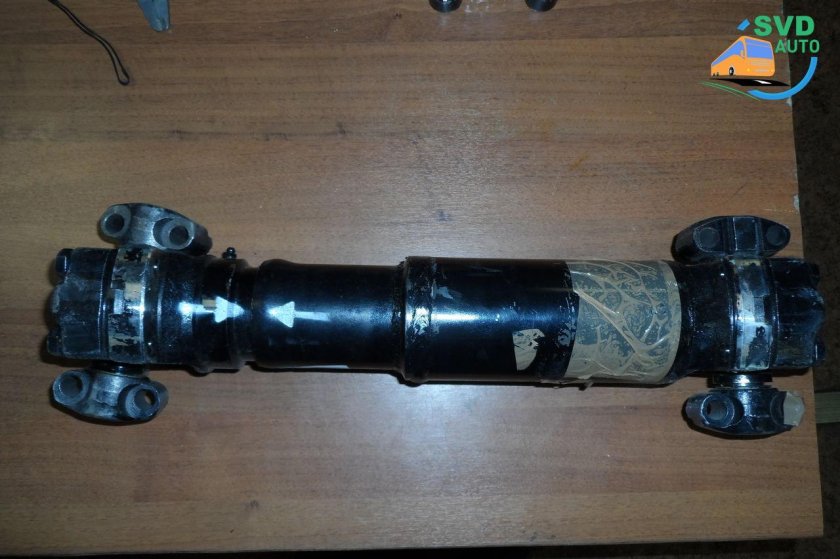 Кардан Ютонг