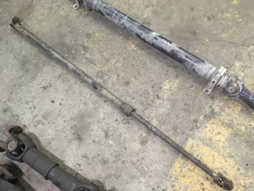 Тяга рулевая Волжанин 5270