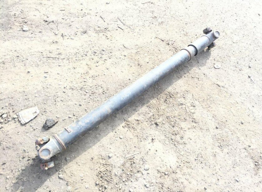 Карданный вал кардан