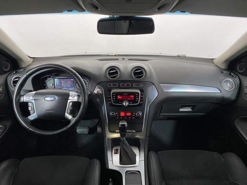 Форд мондео 2010 года