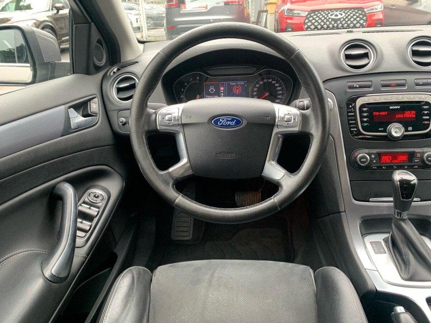 Форд мондео 2010