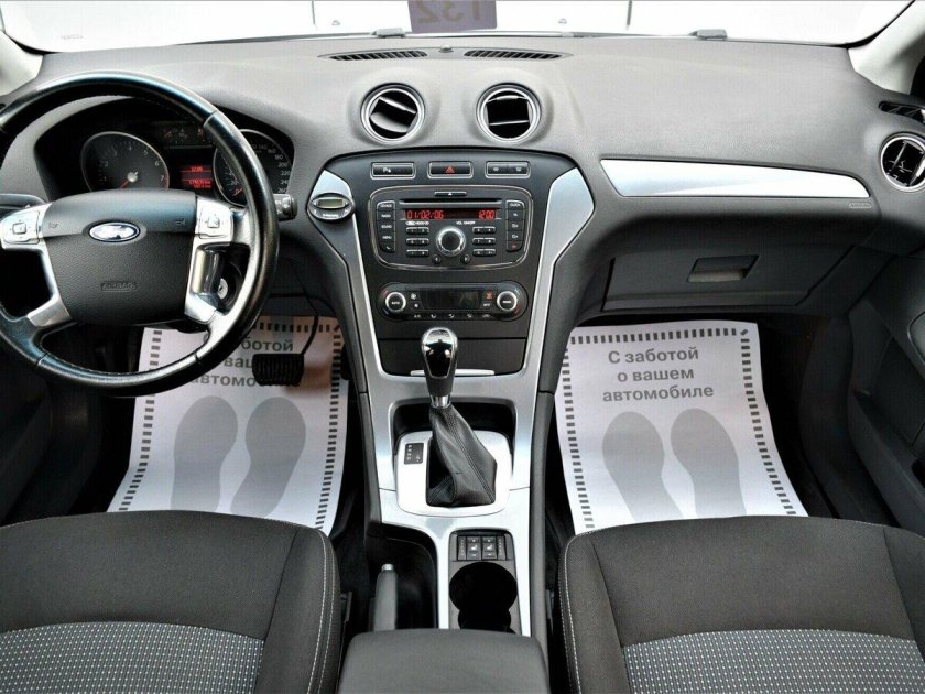 Ford Mondeo 2012 салон