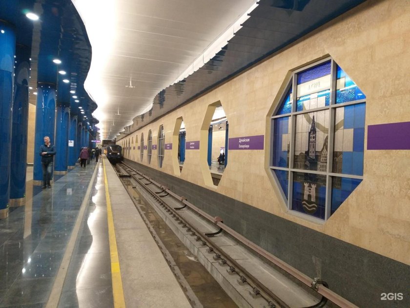 Метро Дунайская