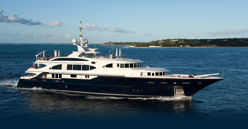 Яхта Бенетти 125