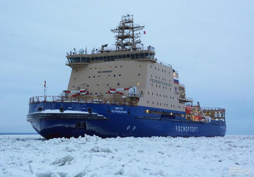 Ледокол Виктор Черномырдин