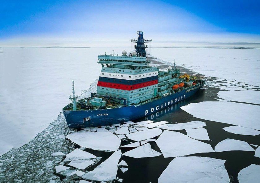 Атомный ледокол арктика